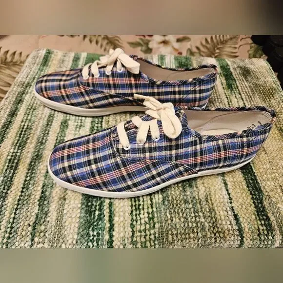 #385 Keds- Canvas Tennis Shoes - Colors/Sizes Varies - Picture 7 of 11